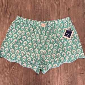 Roller Rabbit Teal and White Floral Scallop-Edge Shorts